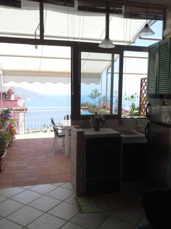 Depandance Casa Andrea Apartment ตาออร์มินา ภายนอก รูปภาพ